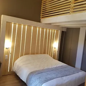 Hotel Et Restaurant De La Poste, Tence